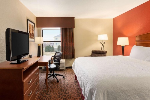 Hampton Inn By Hilton Wichita East image 9